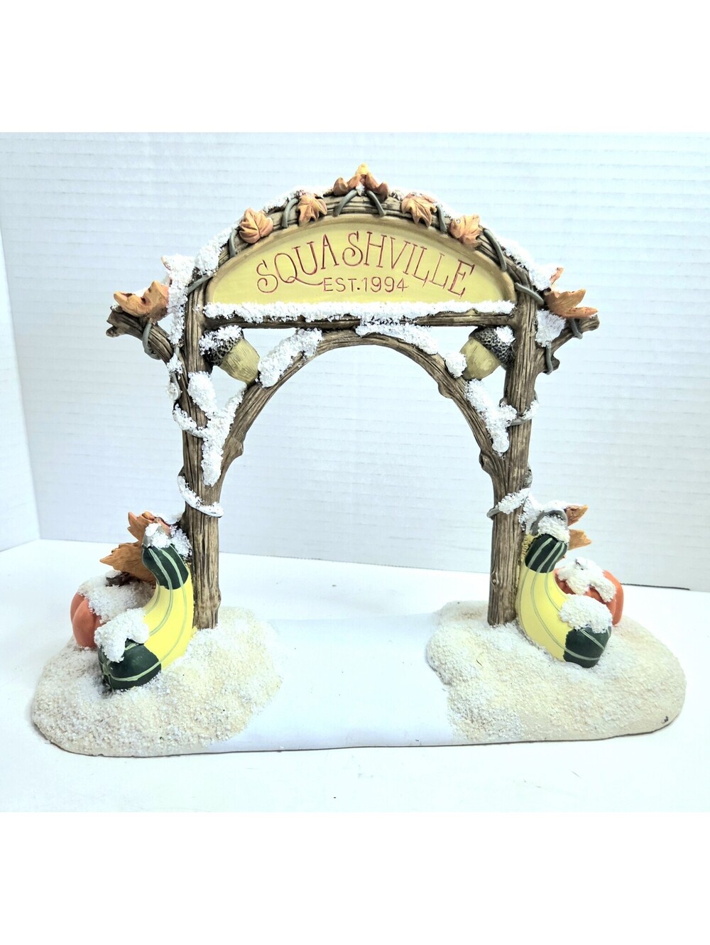 Charming Tails Village Welcome Sign Entrance Arch Accessory Squashville 1994 9x8